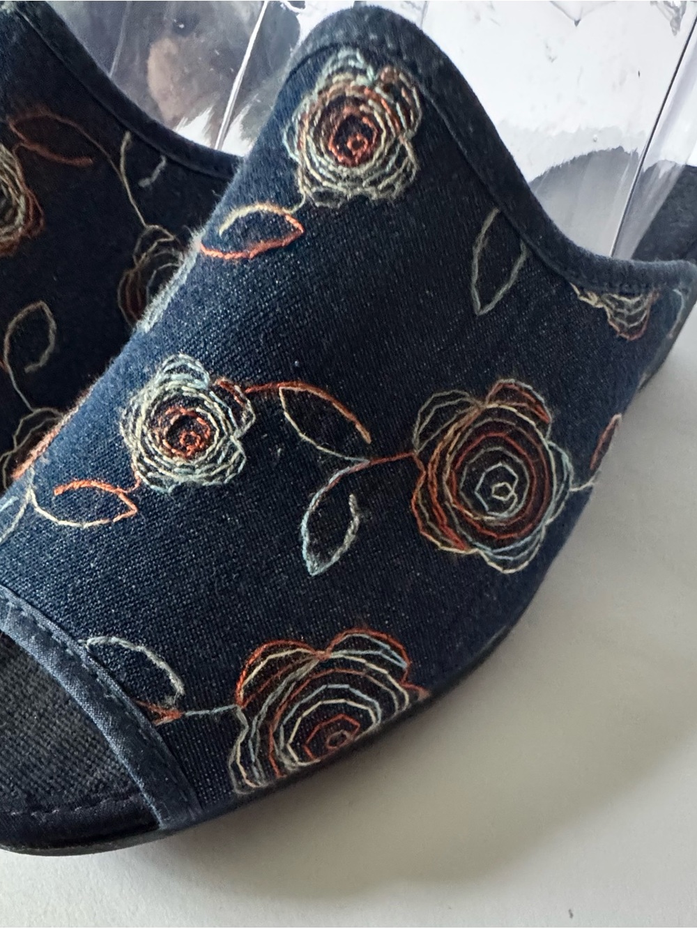 Semelflex Women’s 10.5 /41 Embroidered Denim Floral Mules Open Toe Blue Flat